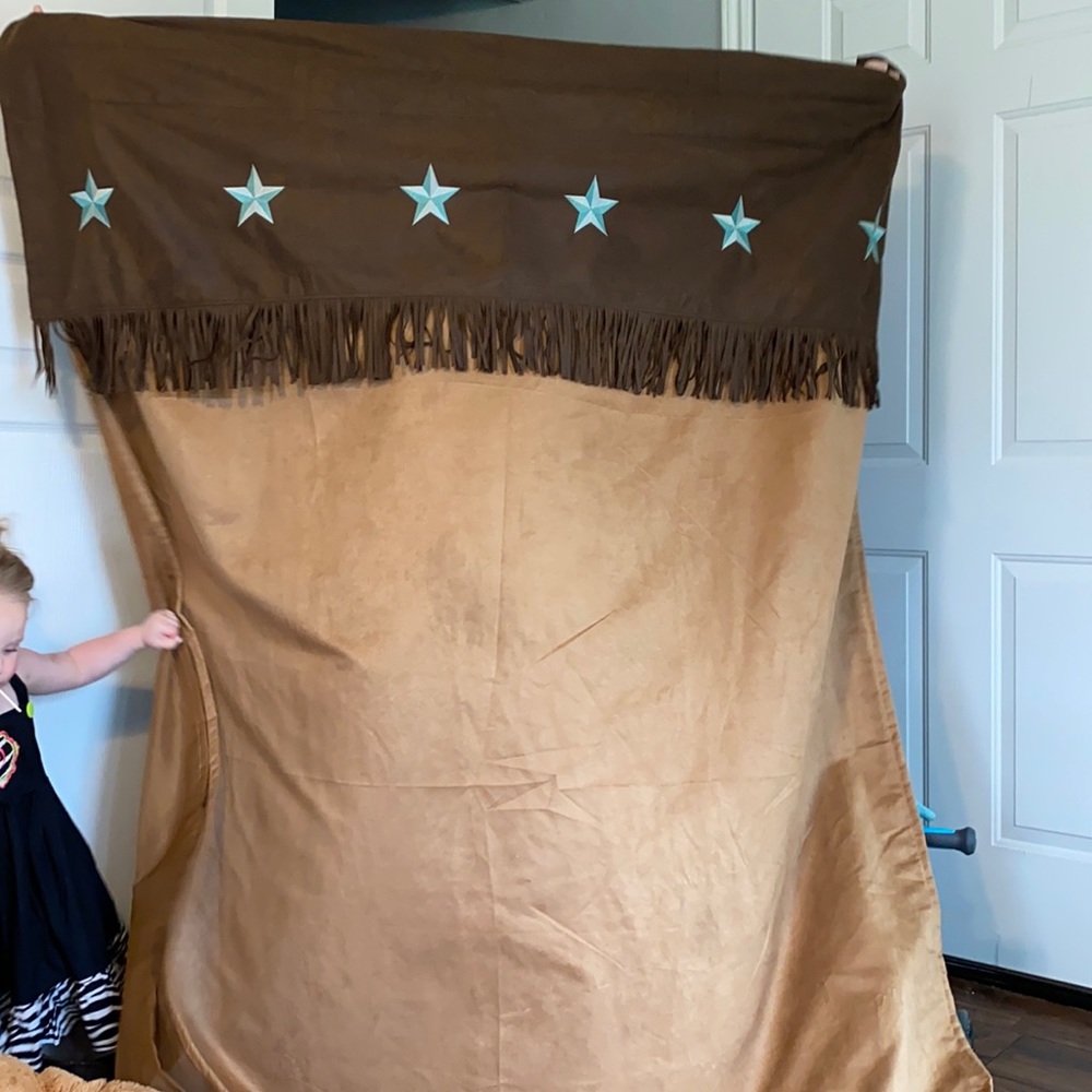 One curtain , cute for small window